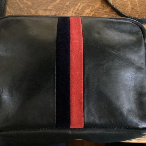 Clare V. - Picture 10 of 10